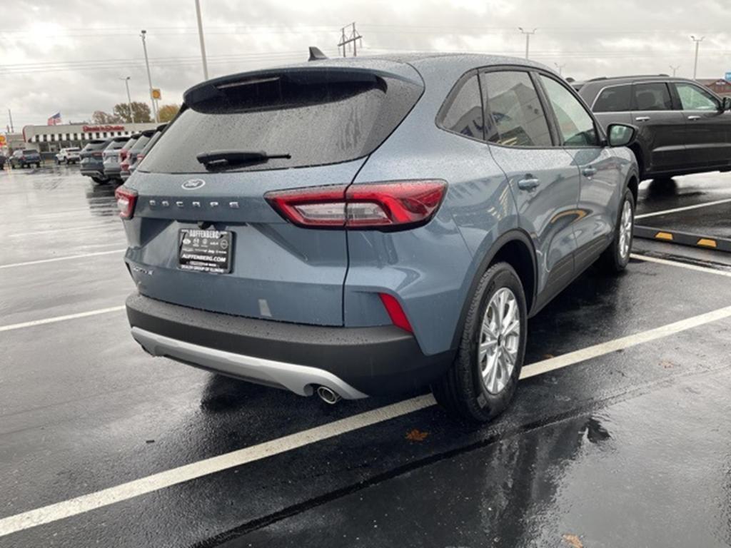 new 2025 Ford Escape car, priced at $28,622