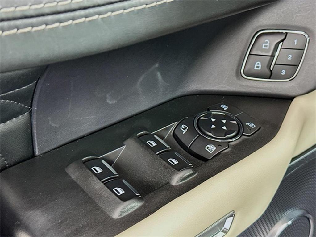 used 2021 Ford Expedition car, priced at $47,585