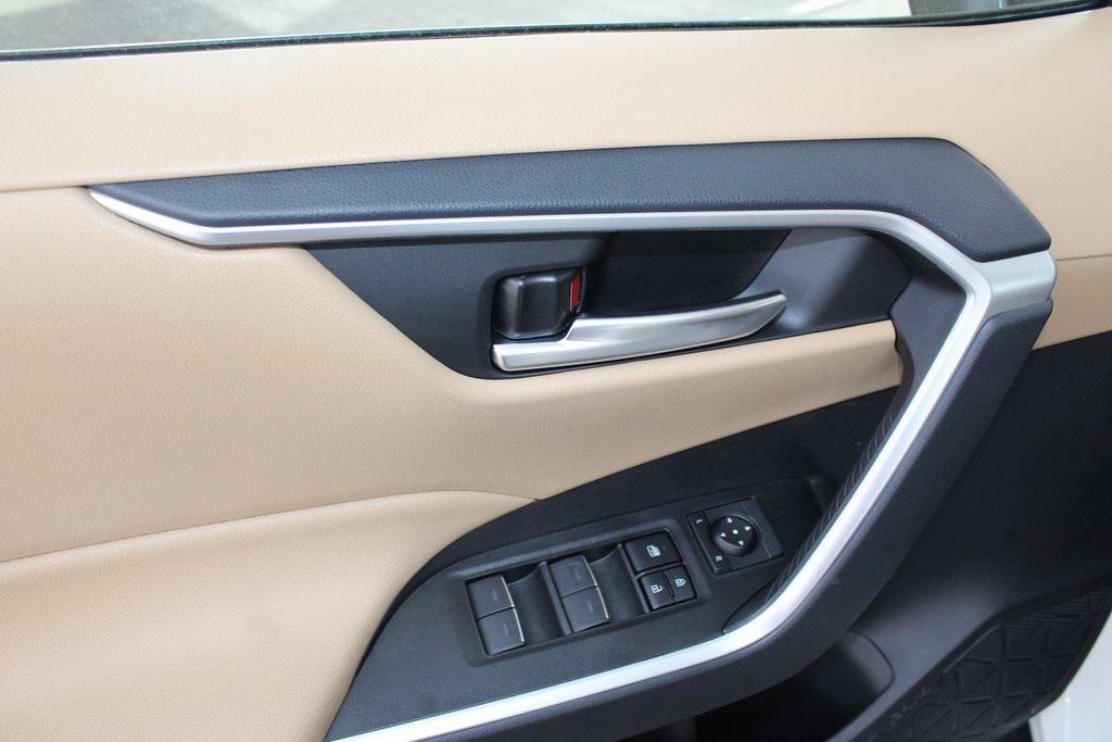 new 2025 Toyota RAV4 car, priced at $34,578