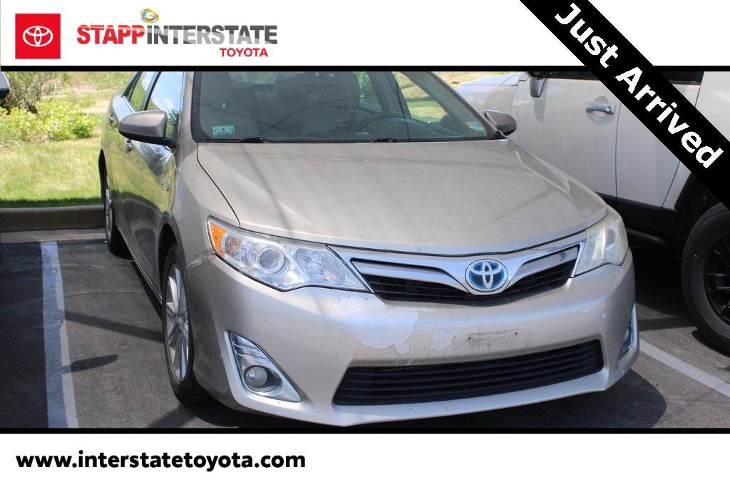 used 2013 Toyota Camry Hybrid car, priced at $9,900