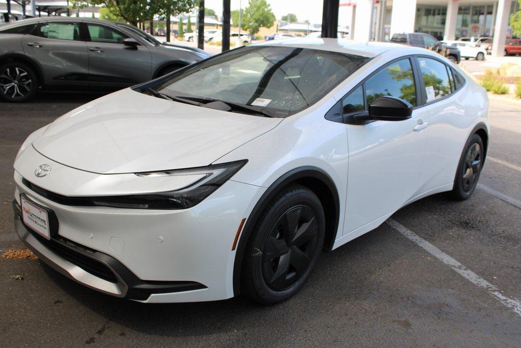 new 2026 Toyota Prius Plug-In Hybrid car, priced at $36,528