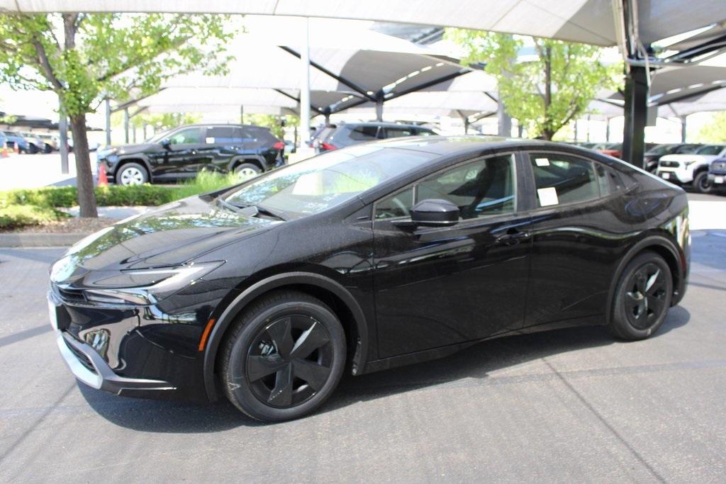 new 2025 Toyota Prius Plug-In Hybrid car, priced at $36,302