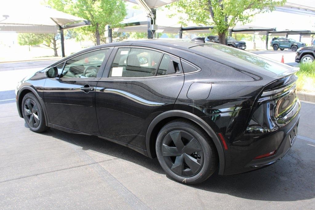 new 2025 Toyota Prius Plug-In Hybrid car, priced at $36,302