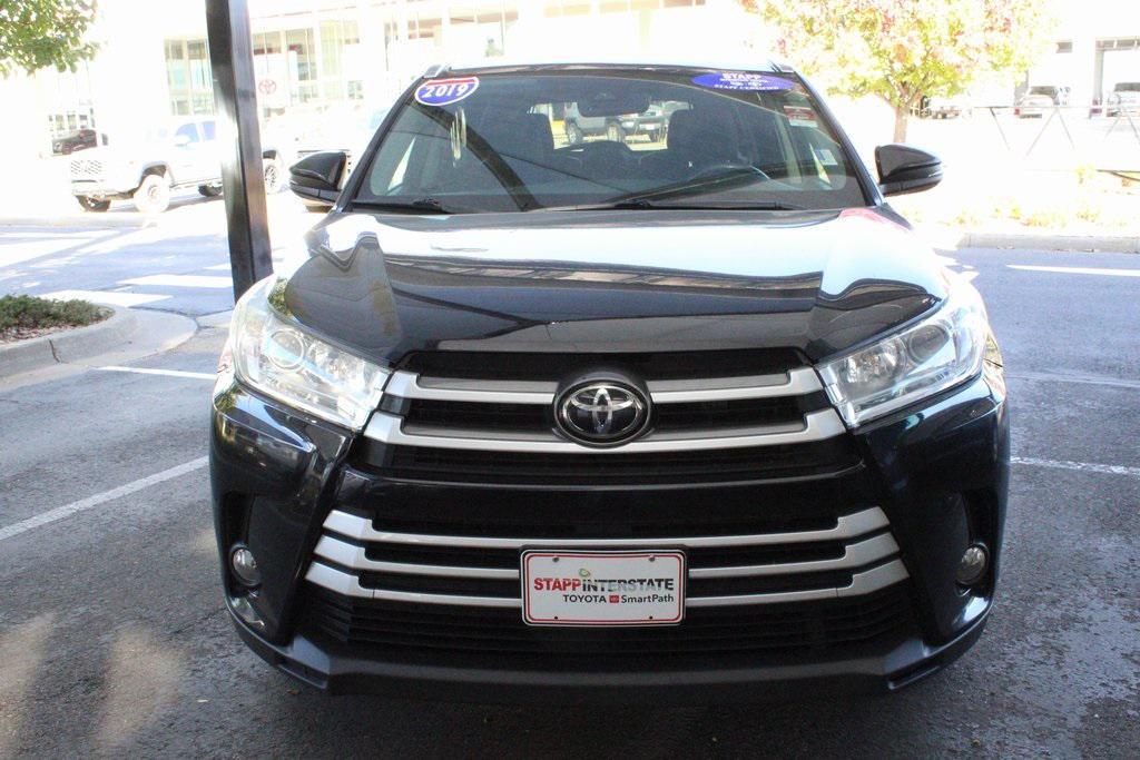 used 2019 Toyota Highlander car, priced at $24,900