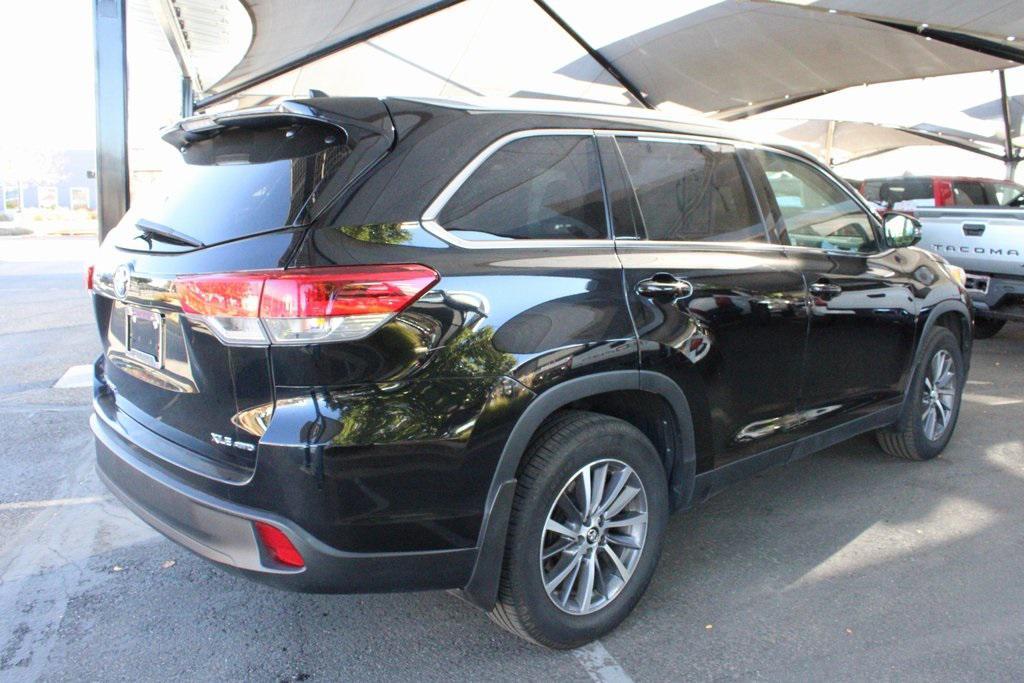 used 2019 Toyota Highlander car, priced at $24,900