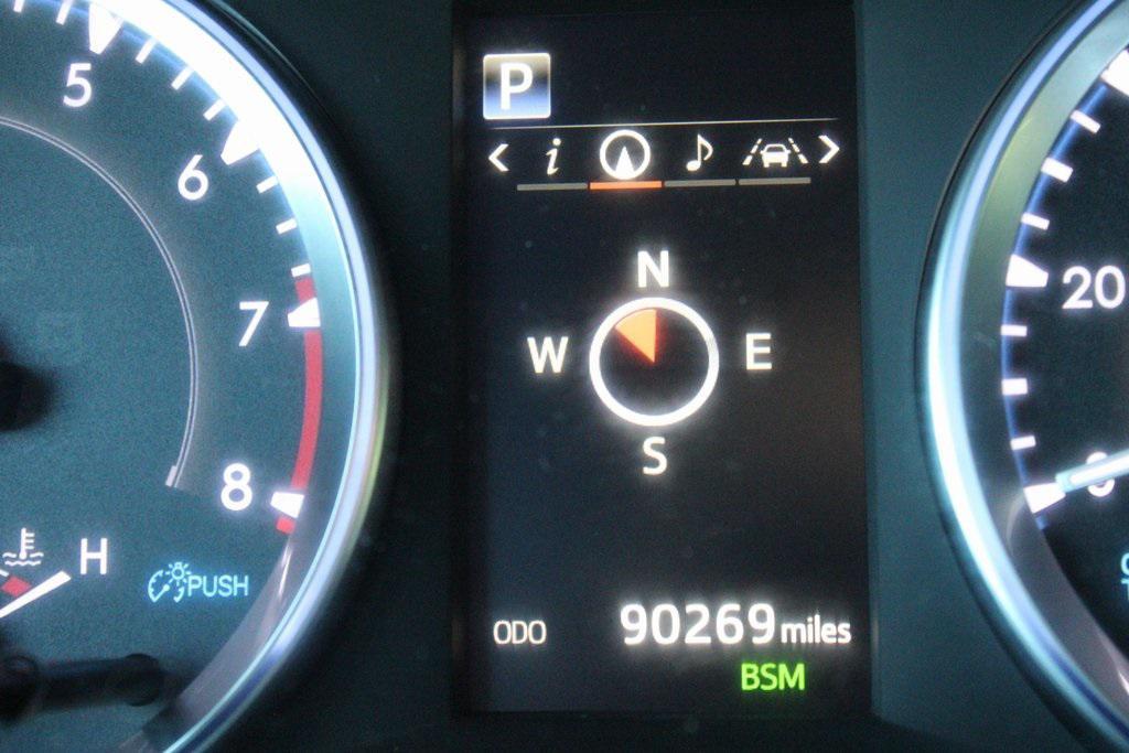 used 2019 Toyota Highlander car, priced at $24,900