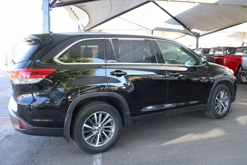 used 2019 Toyota Highlander car, priced at $24,900
