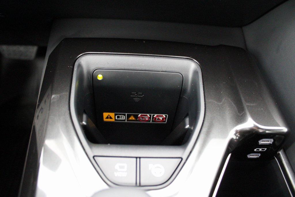 used 2025 Toyota Crown car, priced at $46,900