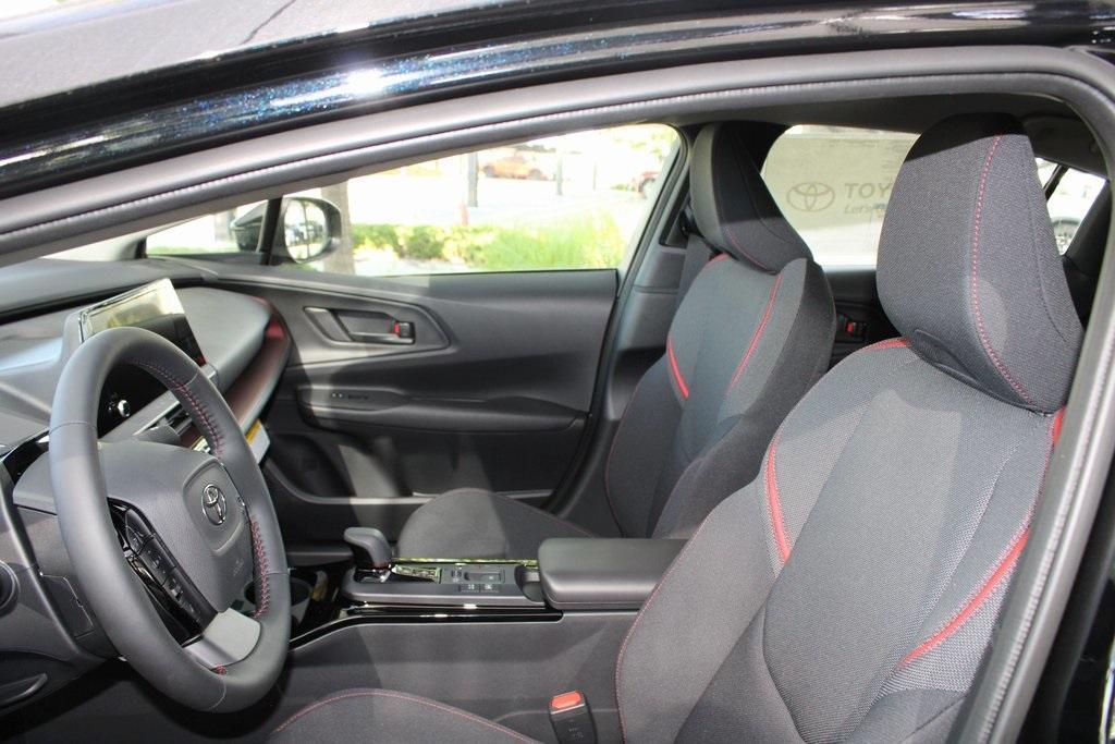 new 2025 Toyota Prius Plug-In Hybrid car, priced at $34,958