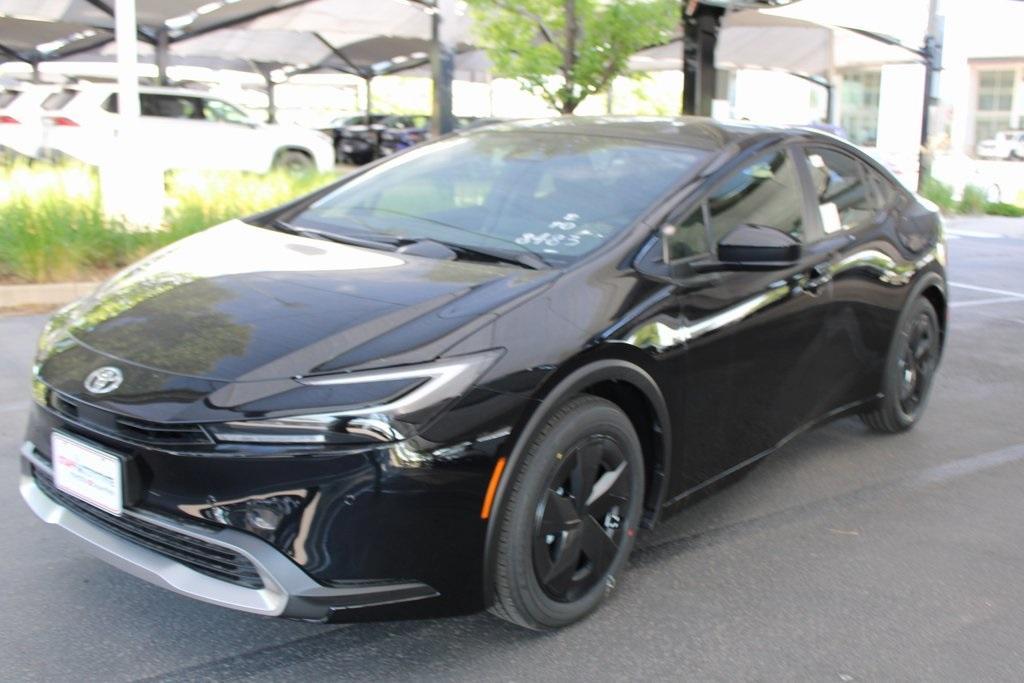 new 2025 Toyota Prius Plug-In Hybrid car, priced at $34,958