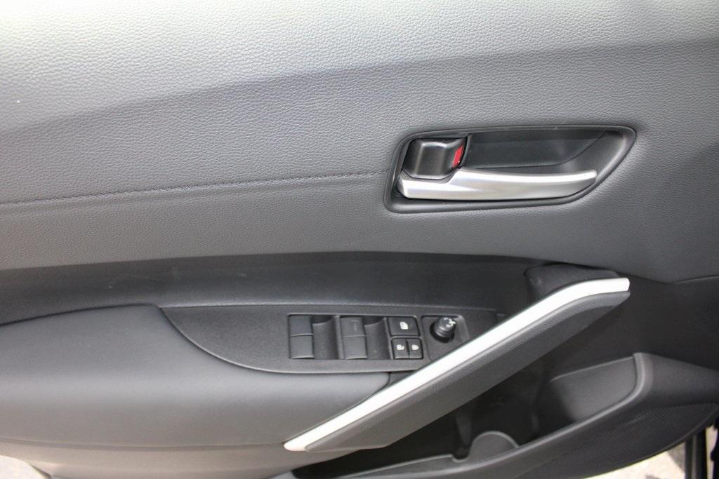 new 2025 Toyota Corolla Cross car, priced at $33,988
