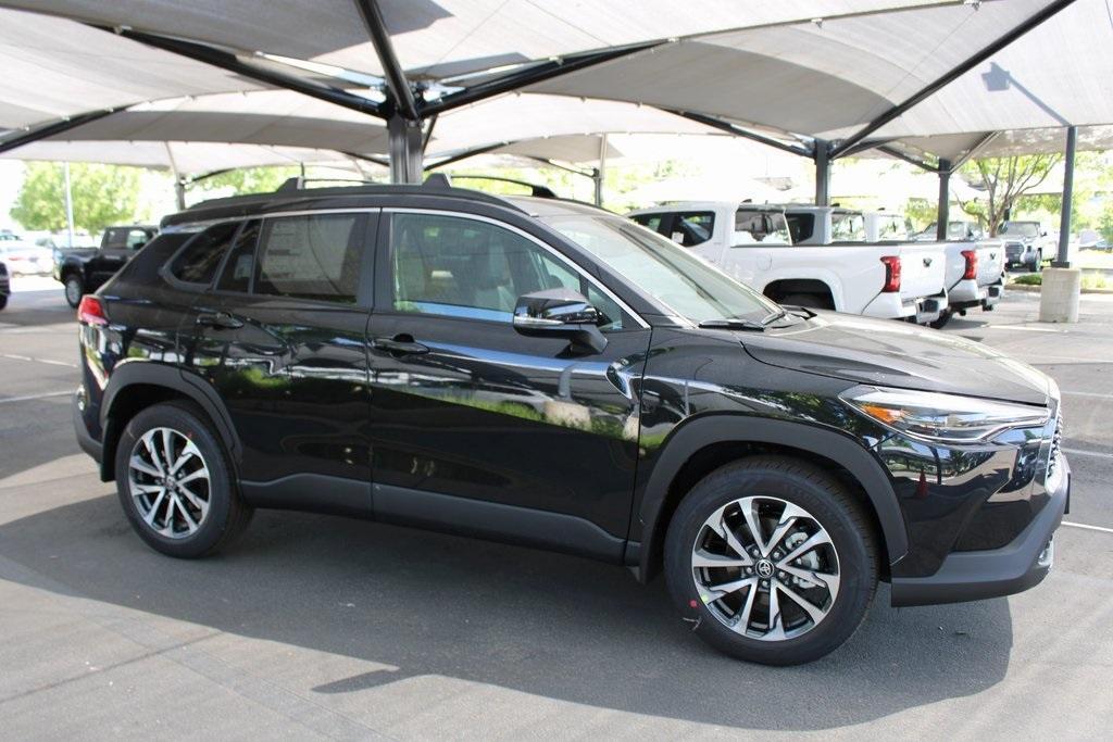 new 2025 Toyota Corolla Cross car, priced at $33,988