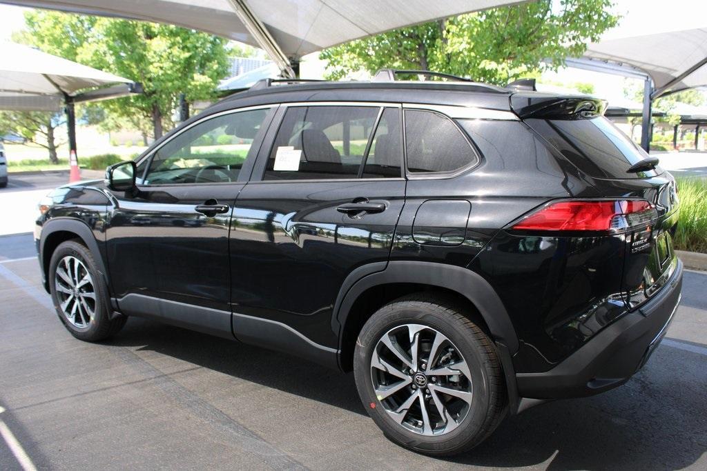 new 2025 Toyota Corolla Cross car, priced at $33,988