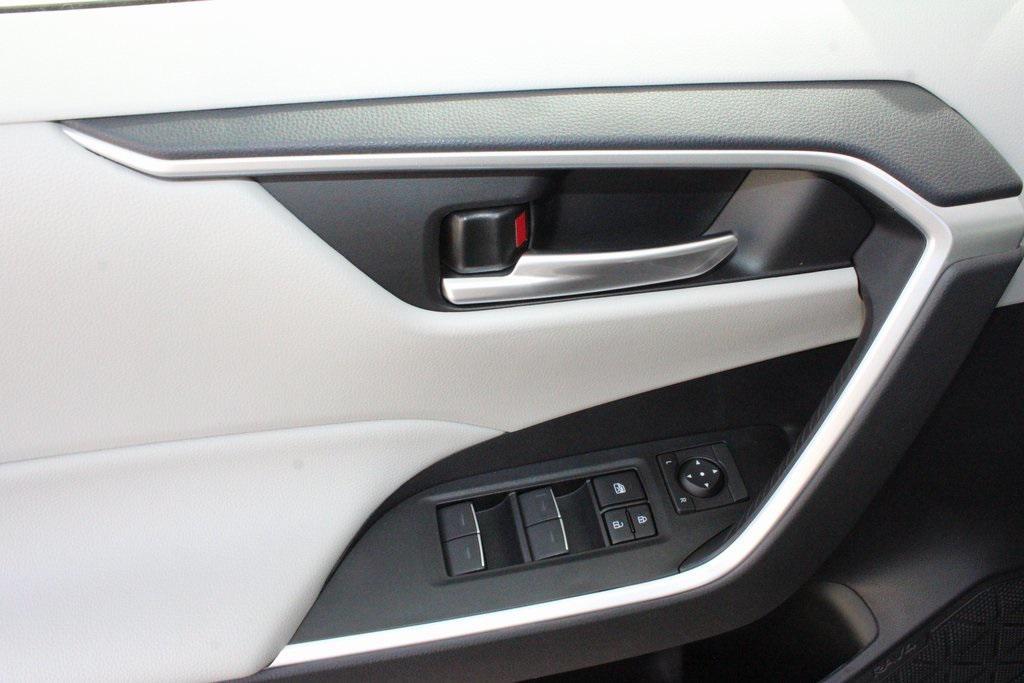 new 2025 Toyota RAV4 car, priced at $35,957