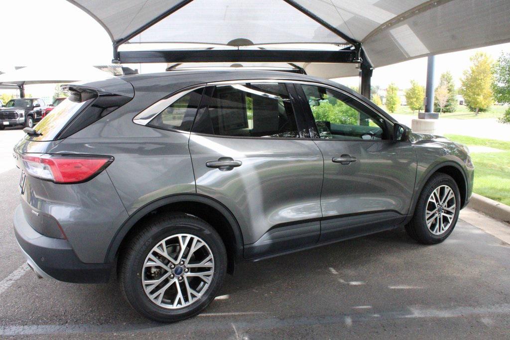 used 2022 Ford Escape car, priced at $21,900