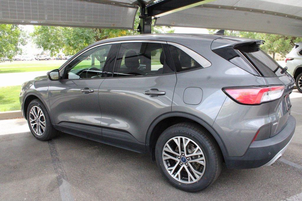 used 2022 Ford Escape car, priced at $21,900