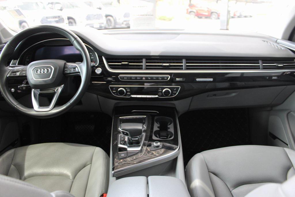 used 2019 Audi Q7 car, priced at $29,600