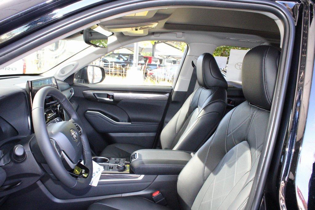 new 2026 Toyota Highlander car, priced at $54,503