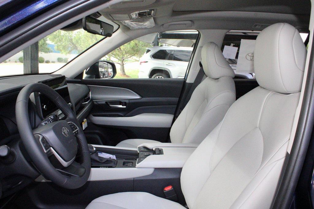 new 2026 Toyota Grand Highlander car, priced at $52,258
