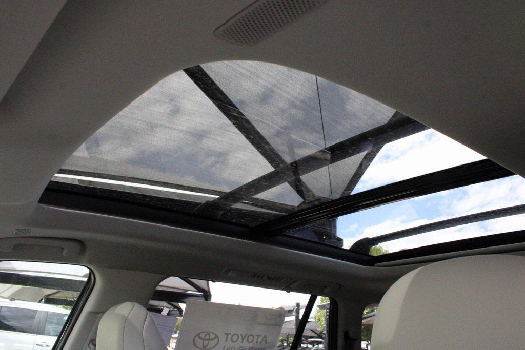 new 2026 Toyota Grand Highlander car, priced at $52,258