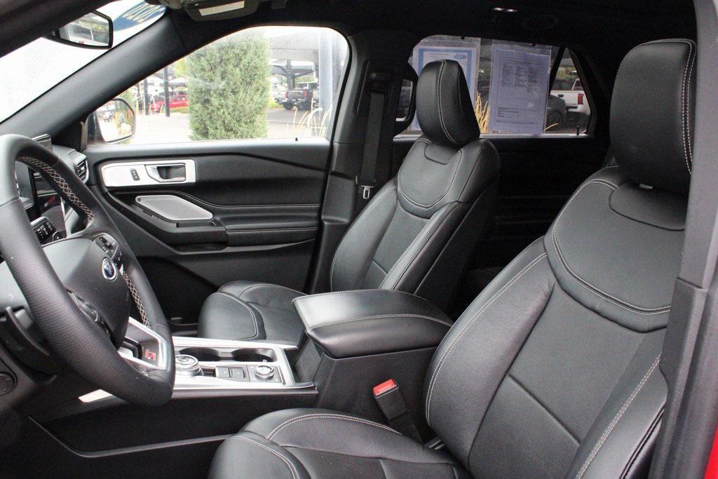 used 2020 Ford Explorer car, priced at $33,300