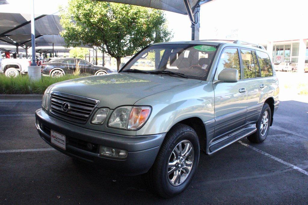 used 2003 Lexus LX 470 car, priced at $13,900