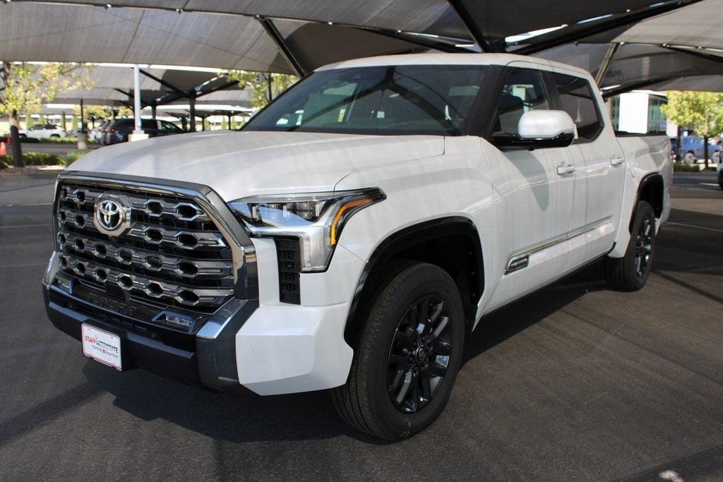new 2025 Toyota Tundra car