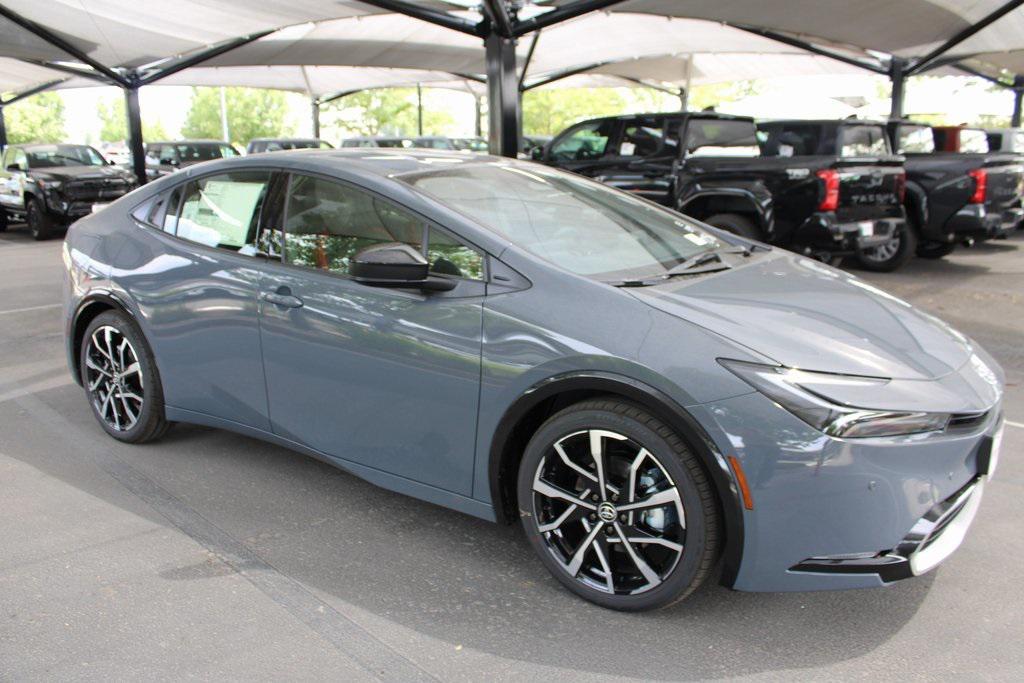new 2025 Toyota Prius Plug-In Hybrid car, priced at $38,174