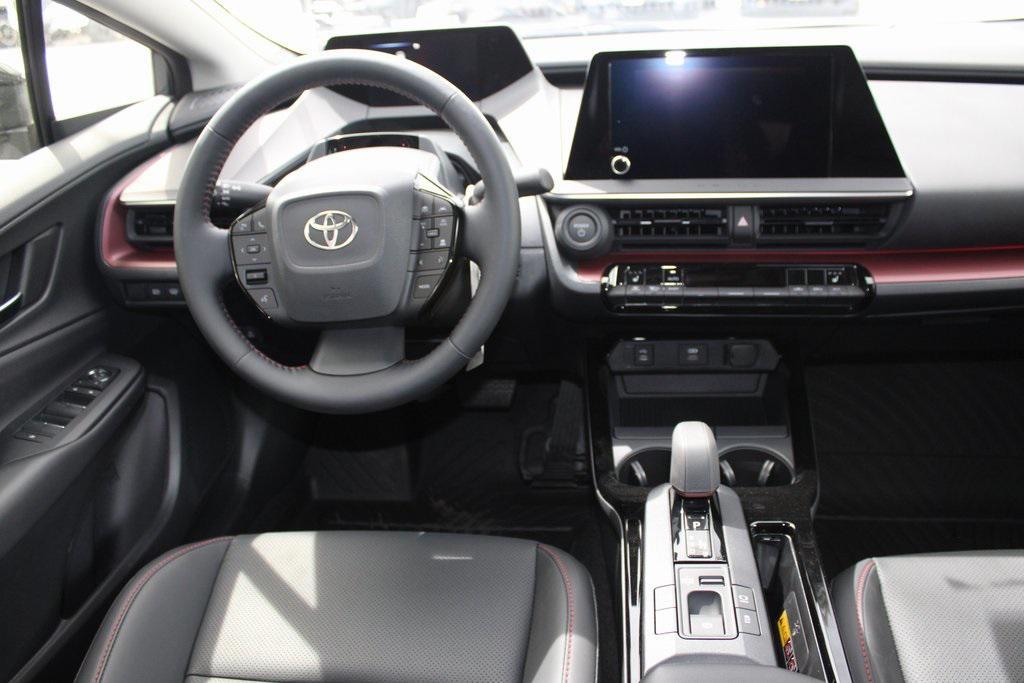 new 2025 Toyota Prius Plug-In Hybrid car, priced at $38,174
