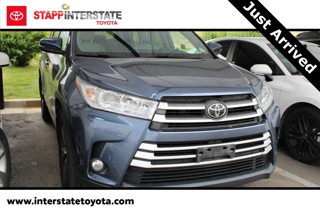 used 2017 Toyota Highlander car, priced at $21,600