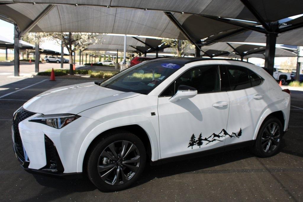 used 2025 Lexus UX 300h car, priced at $39,900