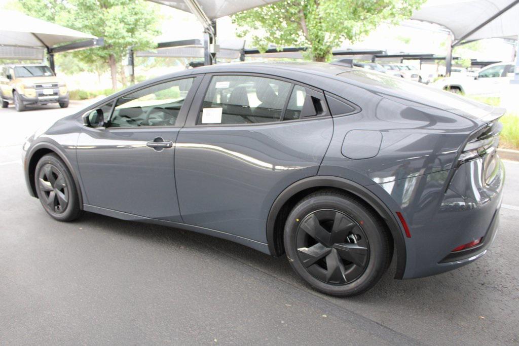 new 2025 Toyota Prius Plug-In Hybrid car, priced at $34,978