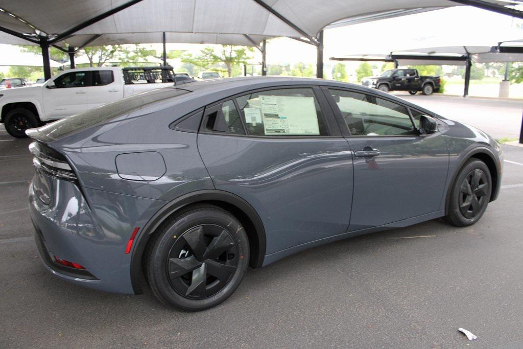 new 2025 Toyota Prius Plug-In Hybrid car, priced at $34,978