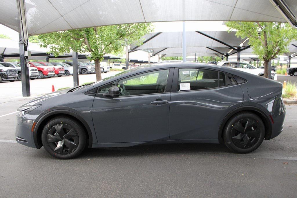 new 2025 Toyota Prius Plug-In Hybrid car, priced at $34,978