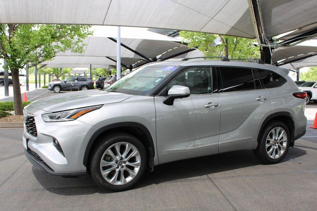 used 2023 Toyota Highlander Hybrid car, priced at $44,900