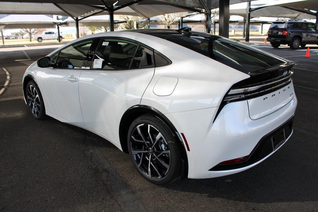 new 2025 Toyota Prius Plug-In Hybrid car, priced at $41,252