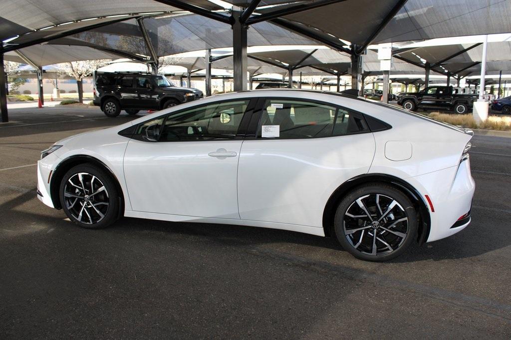 new 2025 Toyota Prius Plug-In Hybrid car, priced at $41,252