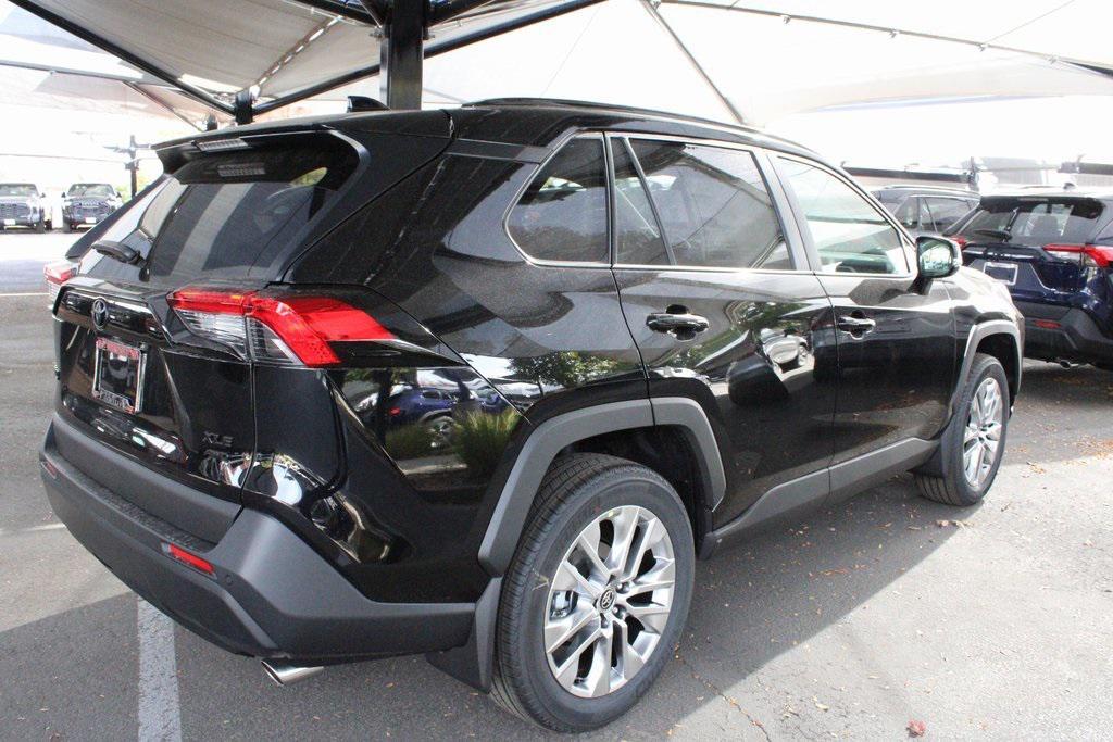 new 2025 Toyota RAV4 car, priced at $40,521