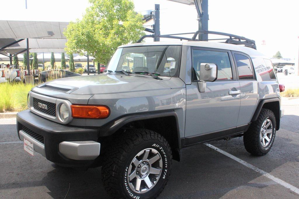 used 2014 Toyota FJ Cruiser car, priced at $17,900