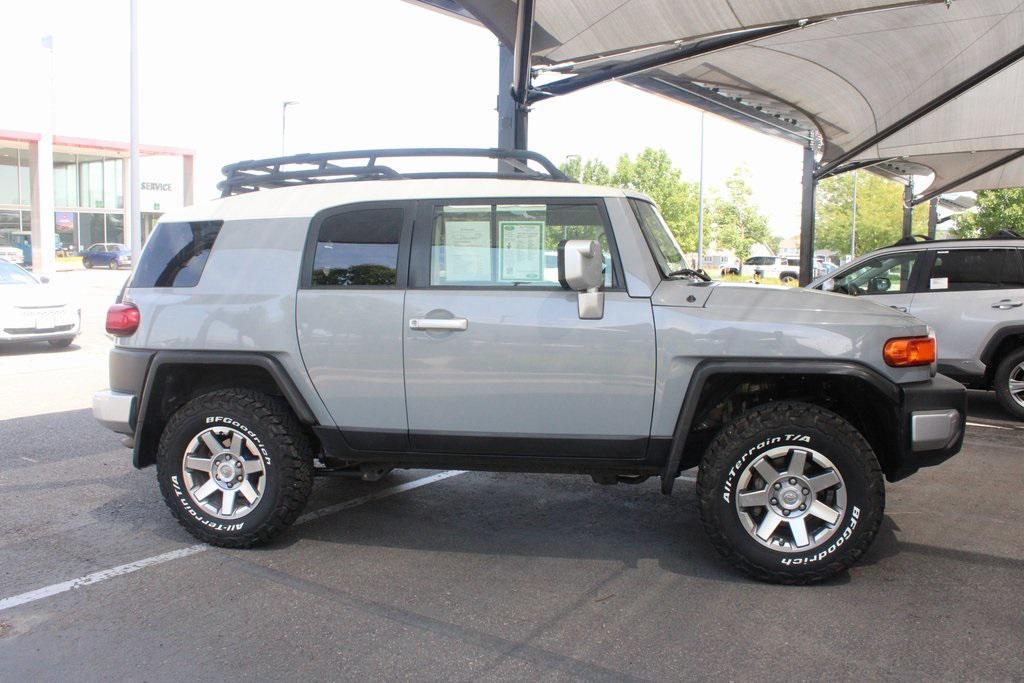 used 2014 Toyota FJ Cruiser car, priced at $17,900