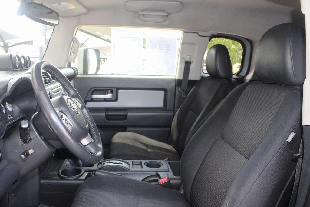 used 2014 Toyota FJ Cruiser car, priced at $17,900