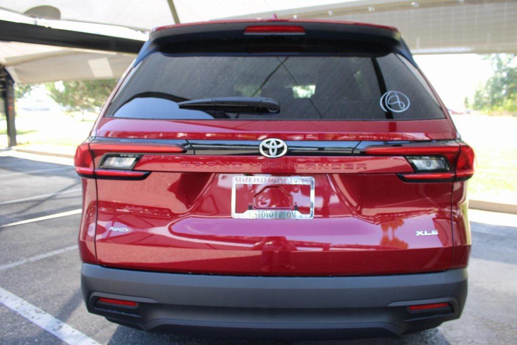 new 2025 Toyota Grand Highlander car, priced at $50,103