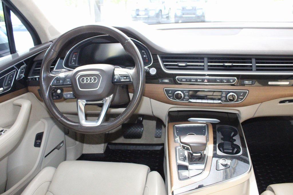 used 2017 Audi Q7 car, priced at $19,600