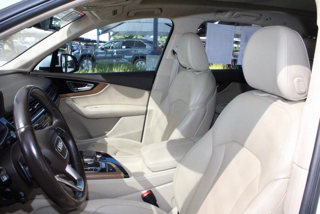 used 2017 Audi Q7 car, priced at $19,600