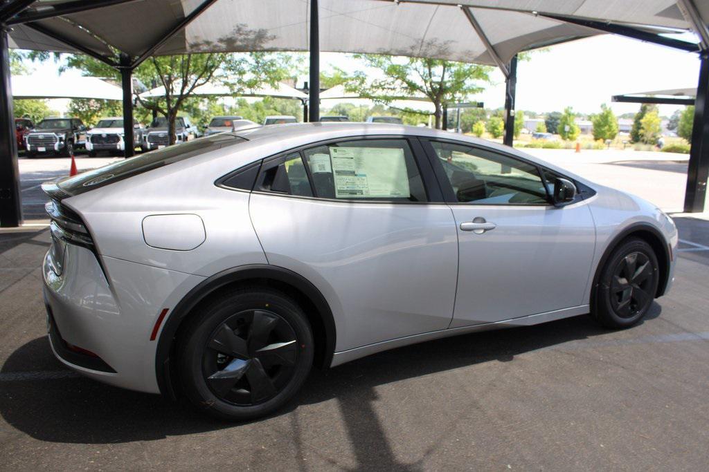 new 2025 Toyota Prius Plug-In Hybrid car, priced at $35,085