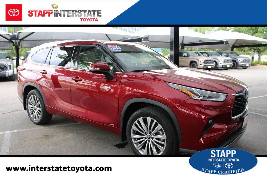 used 2021 Toyota Highlander Hybrid car, priced at $43,900
