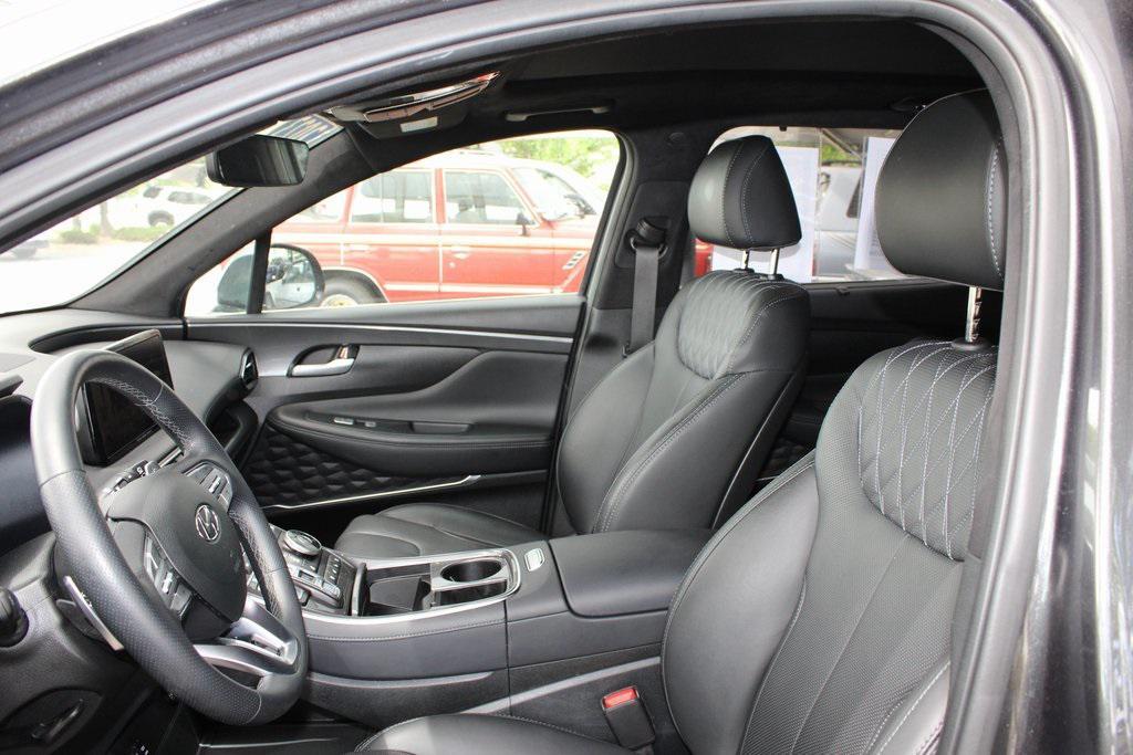 used 2023 Hyundai Santa Fe car, priced at $25,900