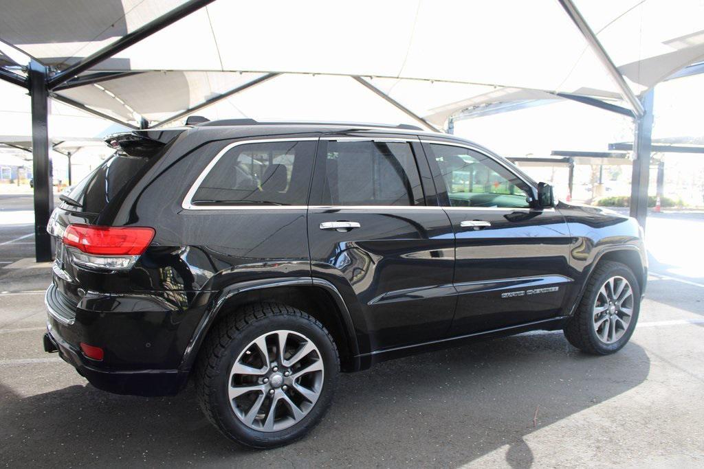 used 2017 Jeep Grand Cherokee car, priced at $15,900