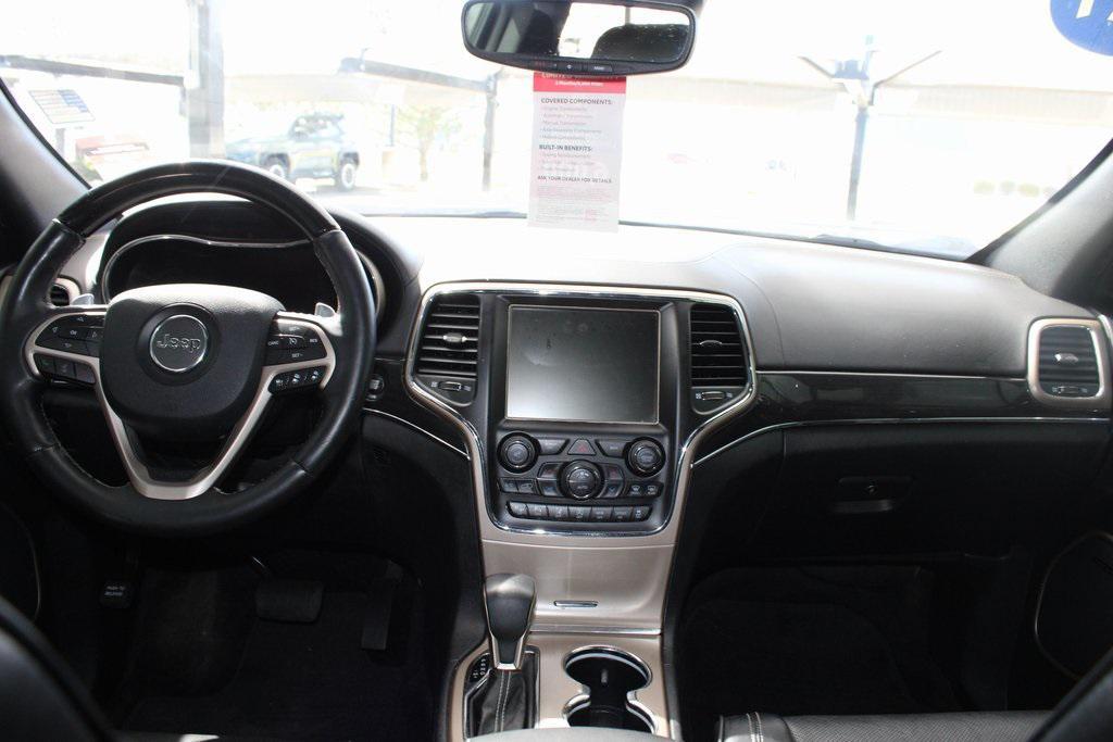 used 2017 Jeep Grand Cherokee car, priced at $15,900