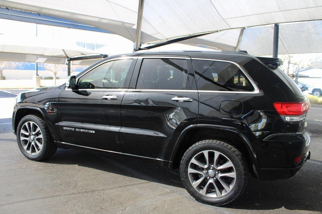 used 2017 Jeep Grand Cherokee car, priced at $15,900